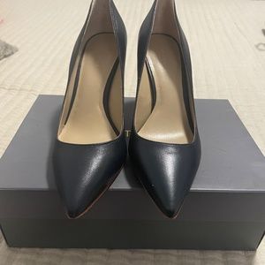 Ann Taylor Mika Leather Pumps NEW